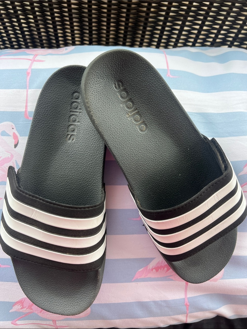adidas Youth Black & White Slide Sandals with Three Stripes size Youth 4